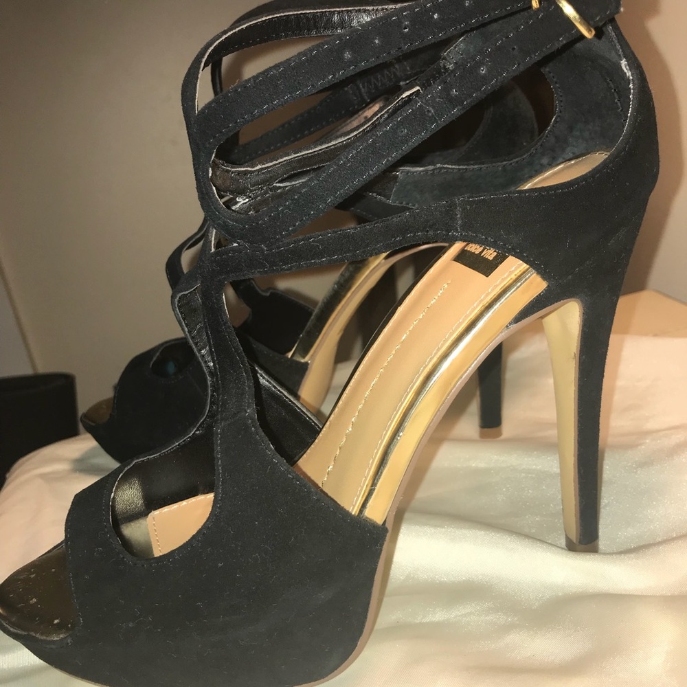 Dolce Vita black and Gold Heels